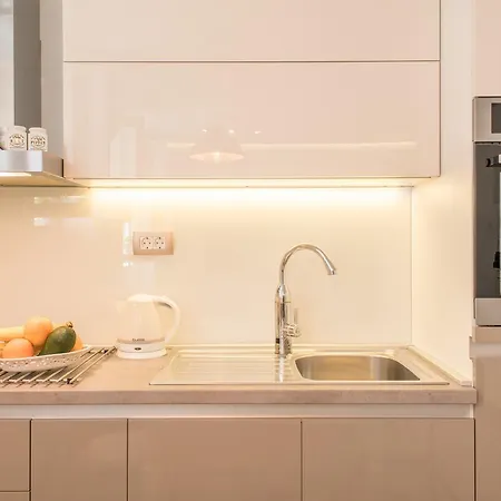 Apartment Nono Near The Beach With Parking Apartment